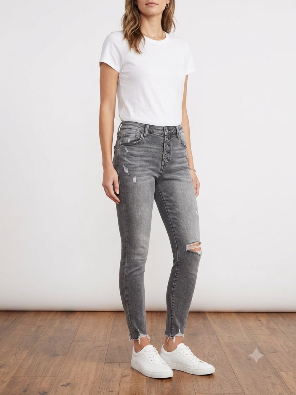 Kut from the Kloth Gray Distressed Skinny Jeans with Button Fly